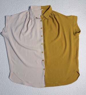 Jodifl Two-Tone Colorblock Button Down Shirt Size M